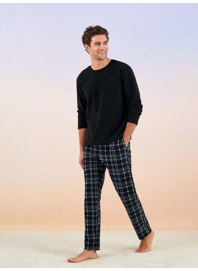 Standard Pattern Plaid Fleece Men's Pajamas Set thumbnail 4