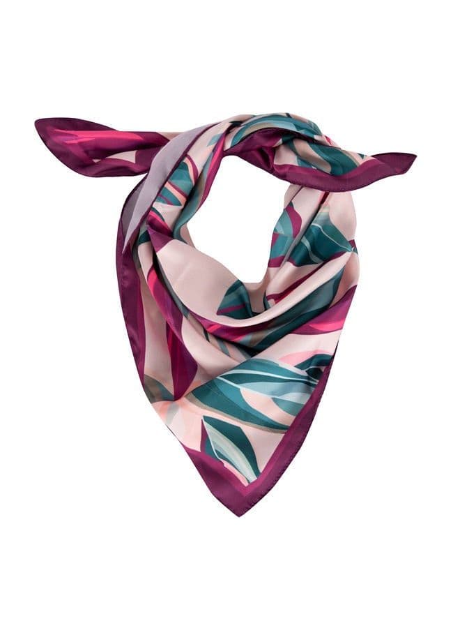 Woman Shawl thumbnail 1