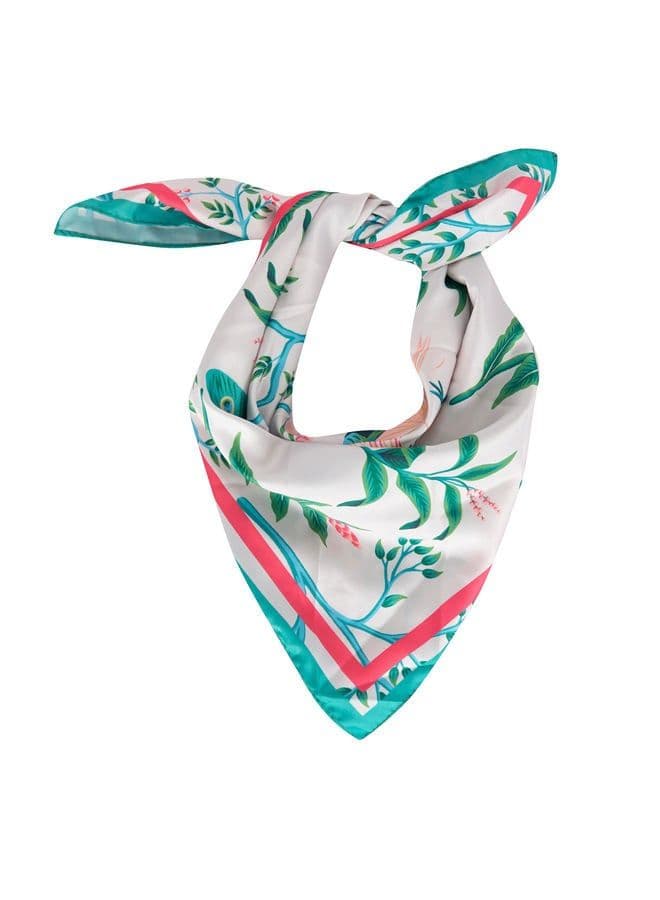 Woman Shawl thumbnail 1