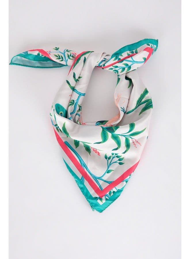 Woman Shawl thumbnail 2